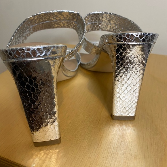 Dolce Vita Silver Heels - Picture 5 of 10